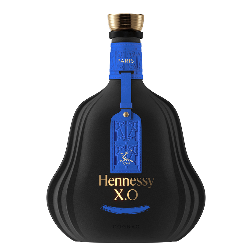 Hennessy XO Paris - Second Skin Packaging